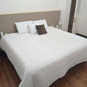 Colville Hospedaje, A 1 Cuadra De La Plaza Mayor De Lima